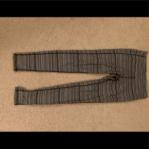 Athleta leggings size M medium